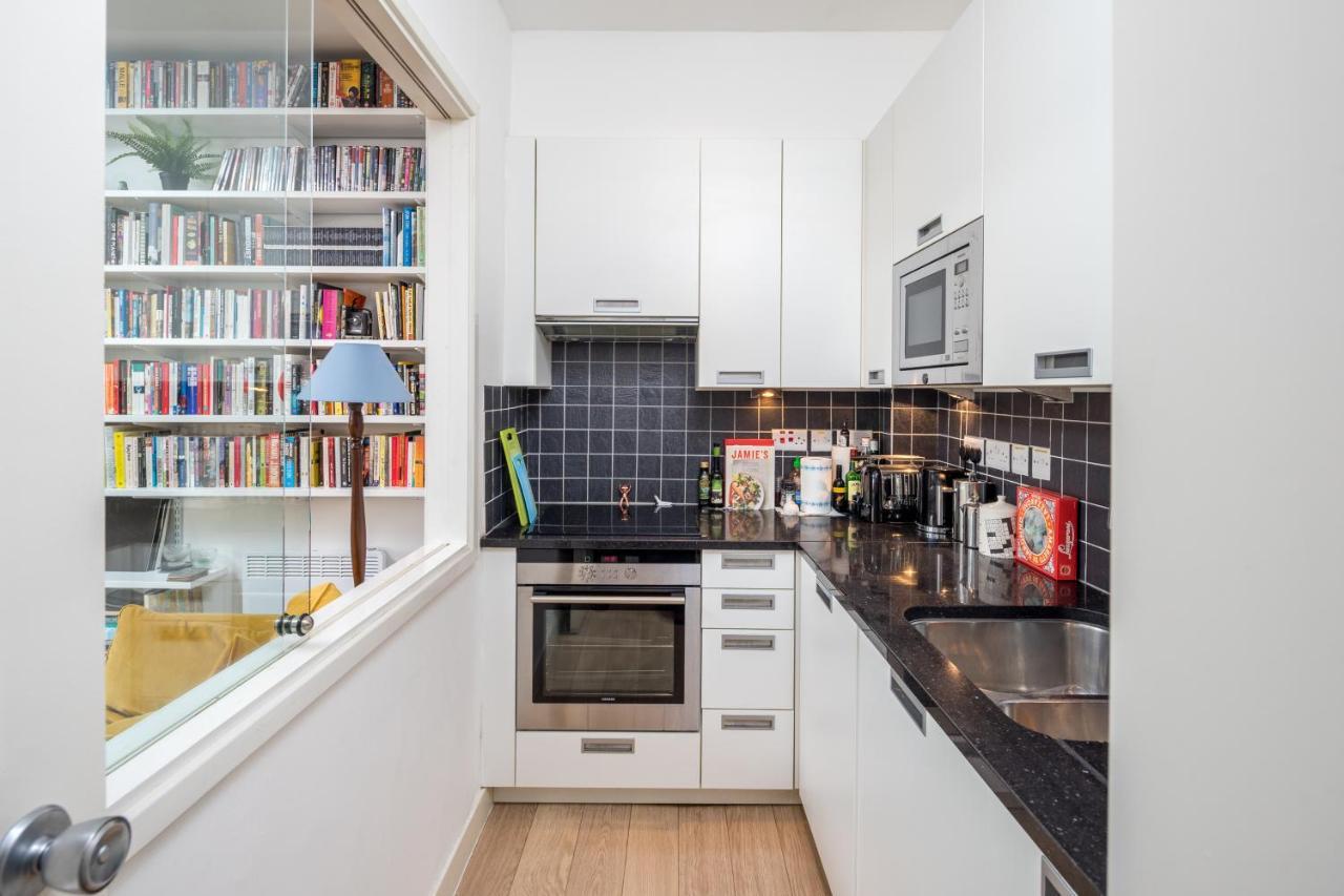 Joivy Sunny 1-bed Flat With Terrace In Bayswater, Near Paddington London